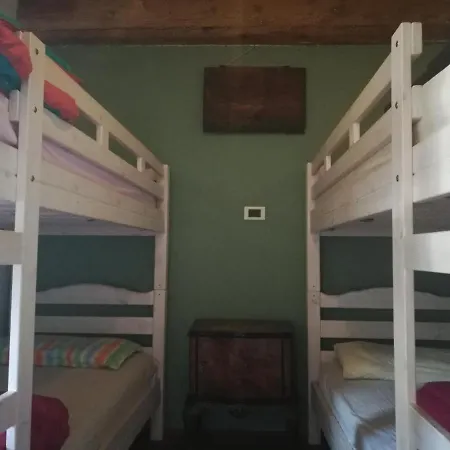 여관 Rifugio Monte Zeus *