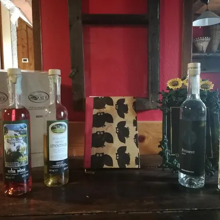 Rifugio Monte Zeus 여관 *